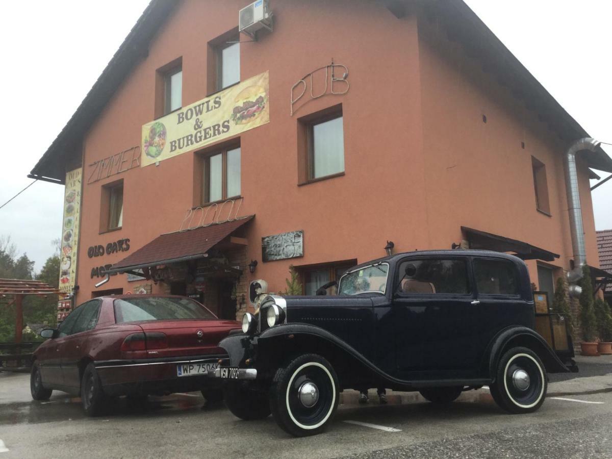 Old'S Car Zimmer & Apartment Vermietung Velden am Woerthersee Exterior photo